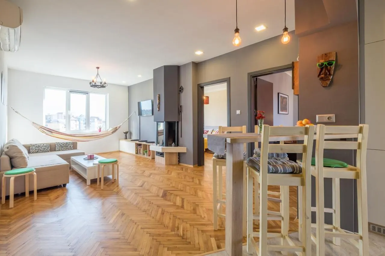 Apartment Artistic & Spacious 2Bd Central Apt By Flat Mаnager Sofia