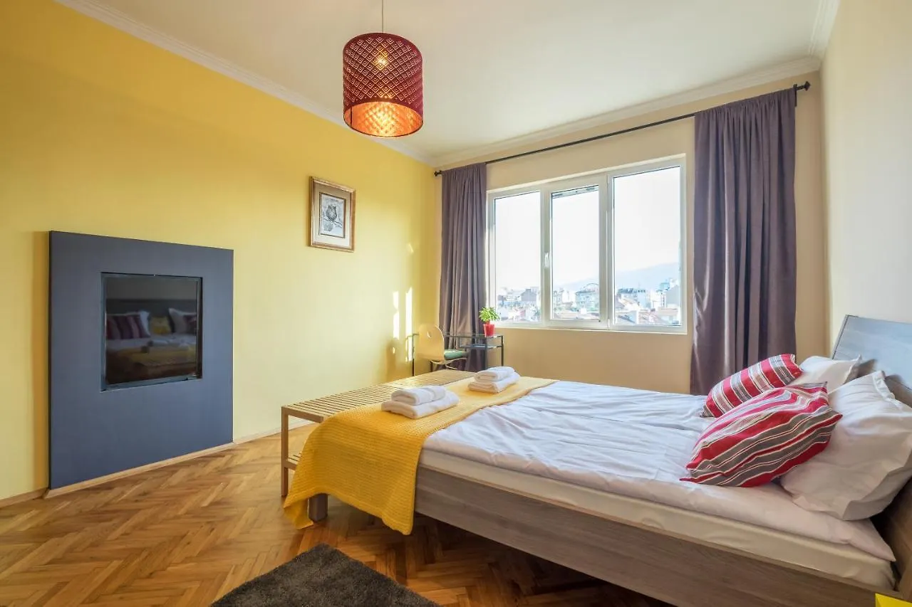 Apartment Artistic & Spacious 2Bd Central Apt By Flat Mаnager Sofia Bulgaria